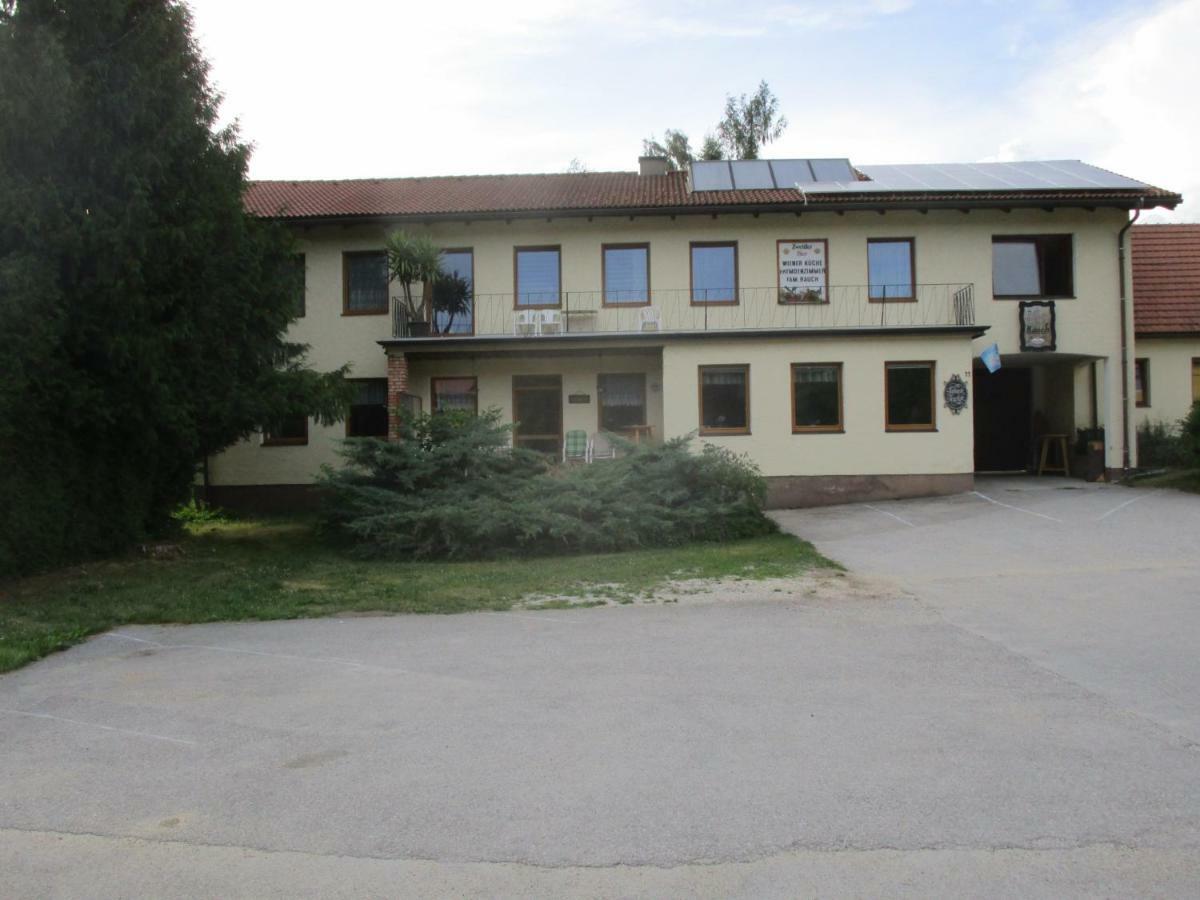 Dorfwirtshaus Rauch Hotel Eschabruck Ngoại thất bức ảnh